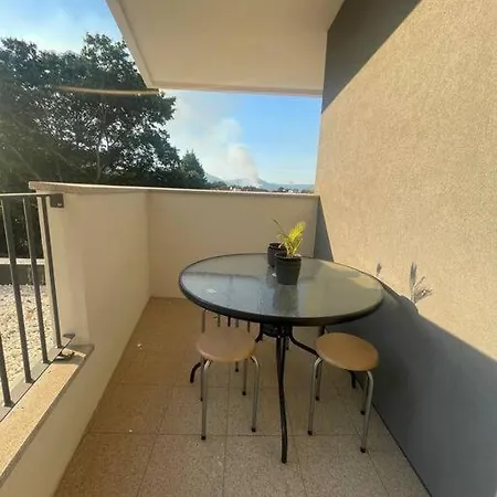 Superbe Spacieux & Moderne - Ponte De Lima - Wifi Gratuit Apartment Feitosa