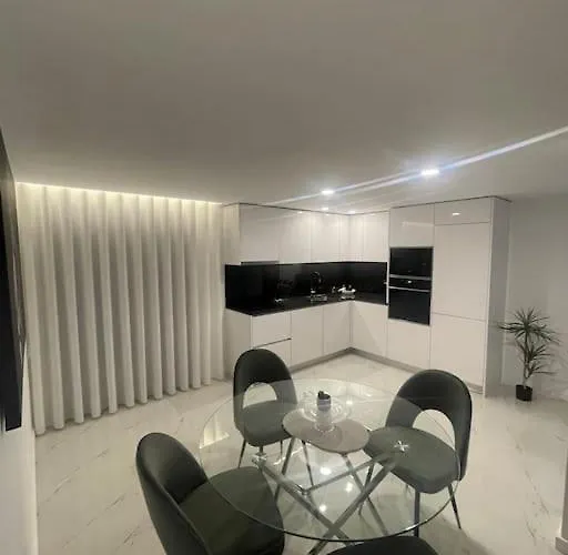 Superbe Spacieux & Moderne - Ponte De Lima - Wifi Gratuit * Feitosa