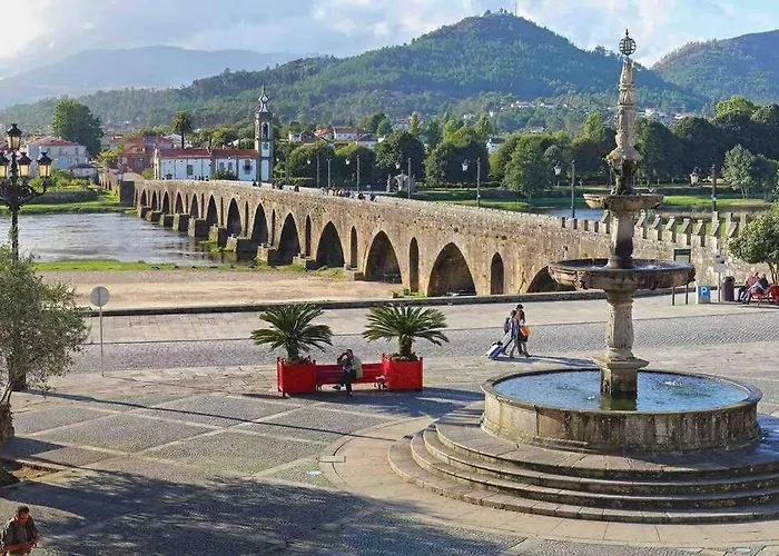 Superbe Spacieux & Moderne - Ponte De Lima - Wifi Gratuit * Feitosa